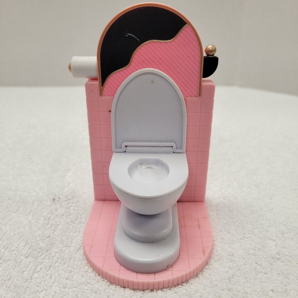 LOL Surprise OMG Dolls House of Surprises Dollhouse‎ replacement toilet